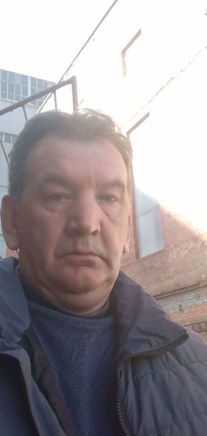  33787703  , 65 ,    -