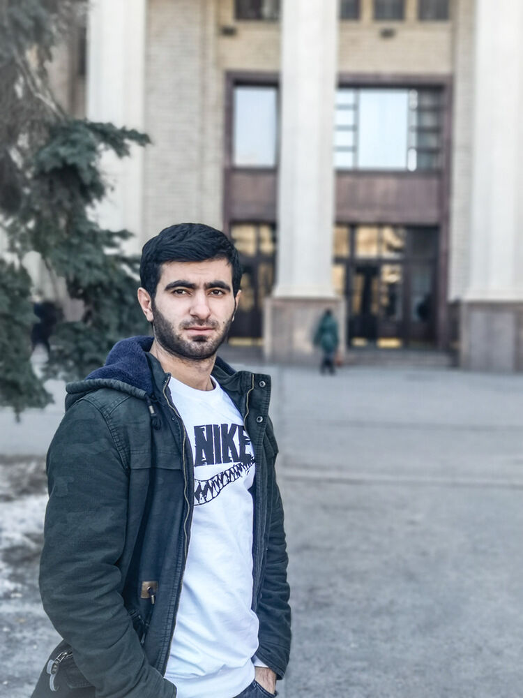  15773213  Abdulkadir, 27 ,    