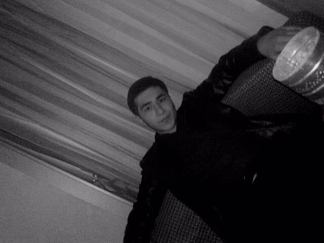  7579633  Anvar, 33 ,    