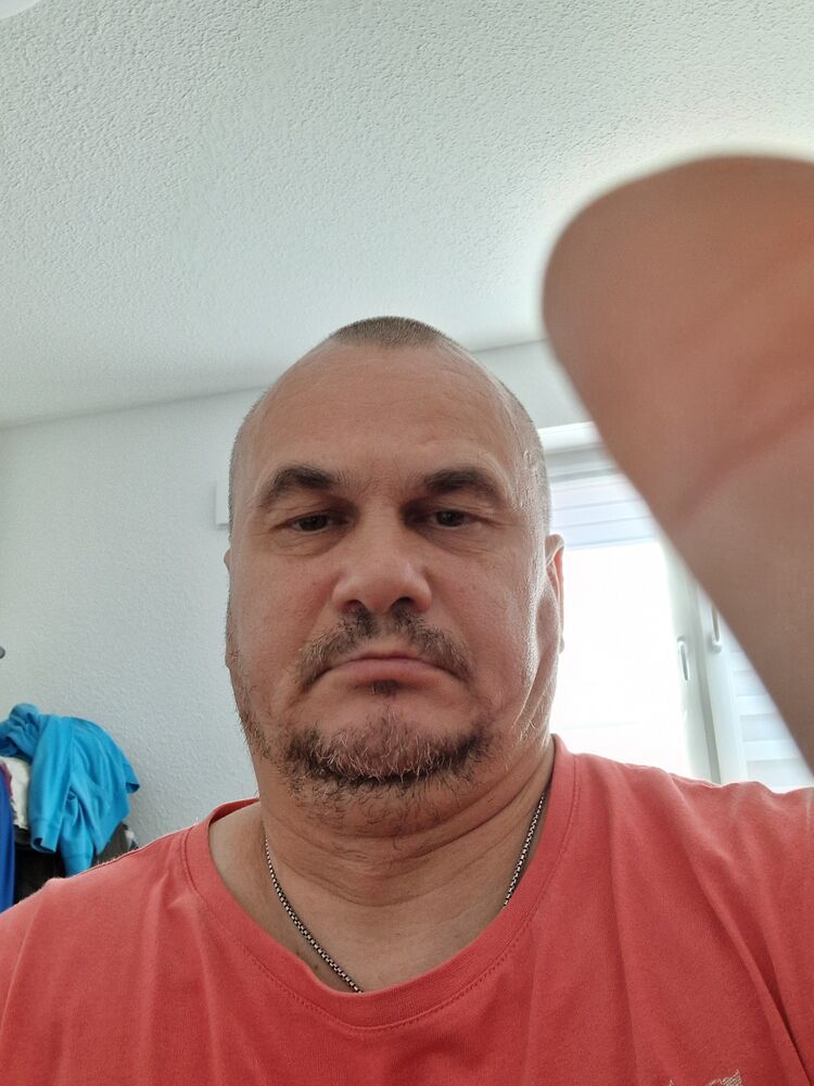  45818283  , 44 ,    