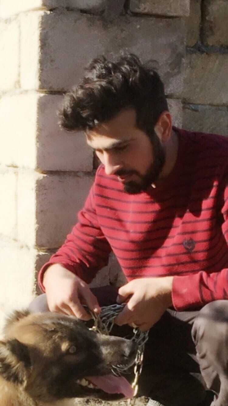  48517373  Sadatdin, 29 ,    