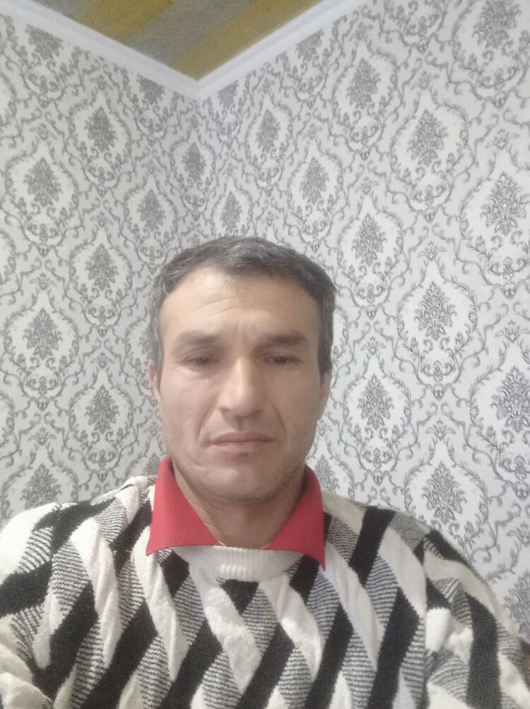  42024513  Feruz, 46 ,    