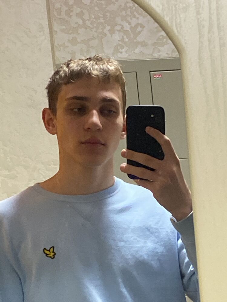  35439683  , 20 ,    