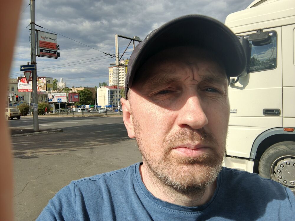  53108453  , 39 ,    