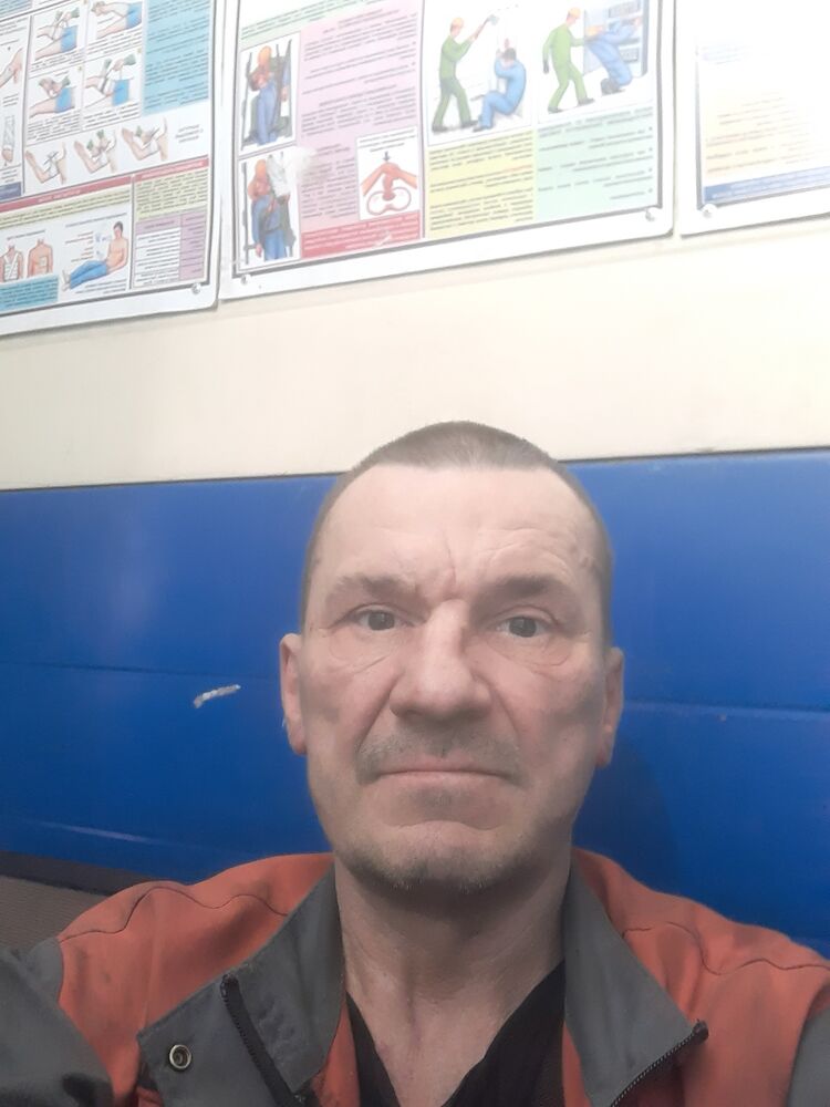  38292093  , 54 ,    