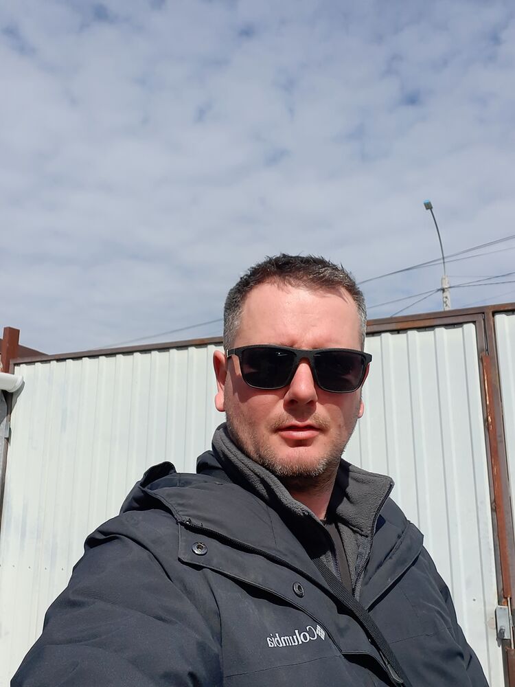  ,   Silver, 42 ,   ,   , c , 