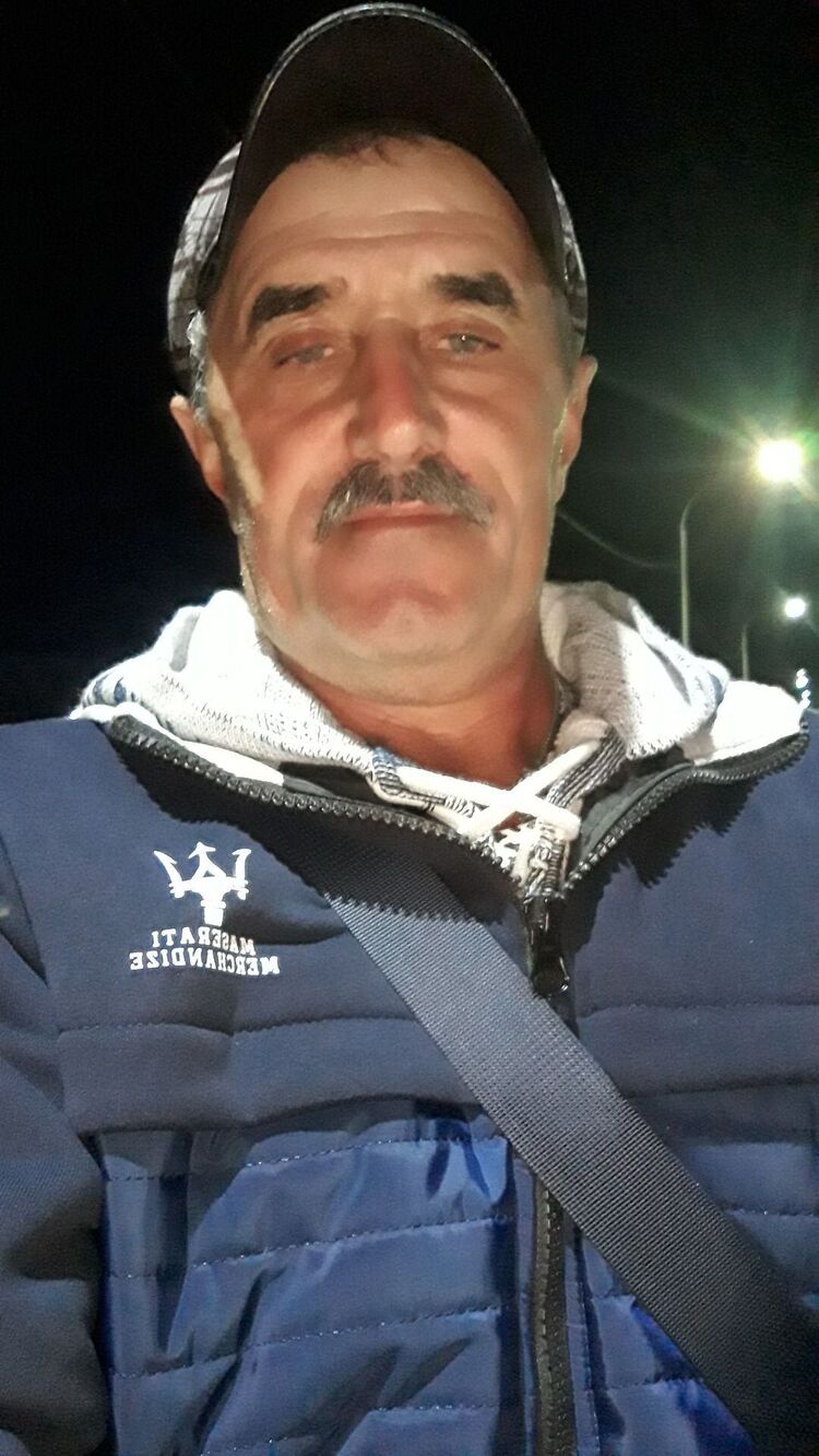  26808043  , 65 ,    