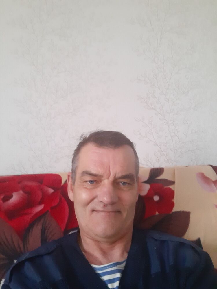  32360833  Andrey, 55 ,    