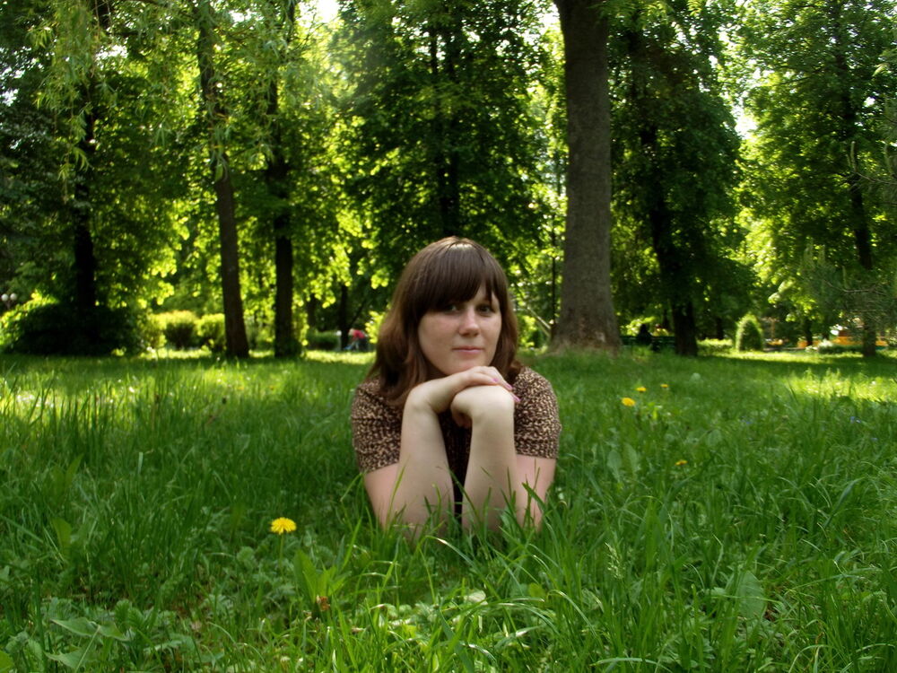  ,   Amira, 34 ,   ,   , c 