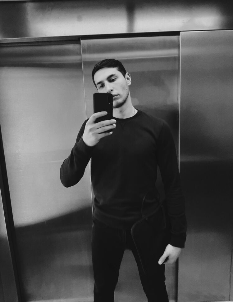 ���� 43686713 ������� �����, 32 ����, ���� ���������� � �����������