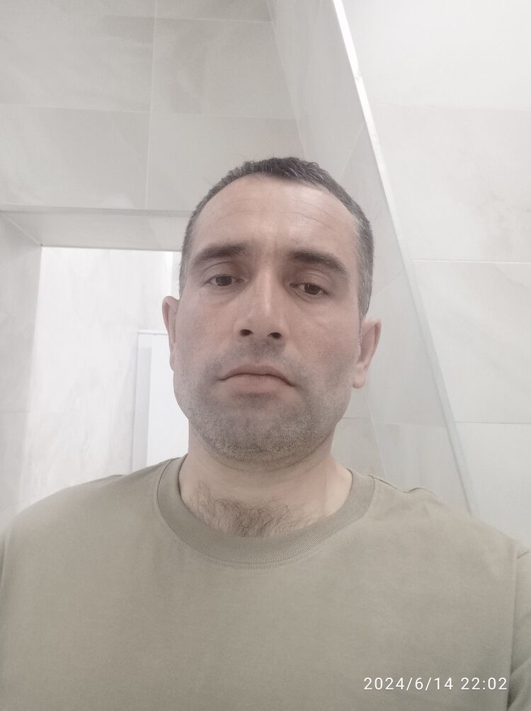  50203523  , 35 ,    