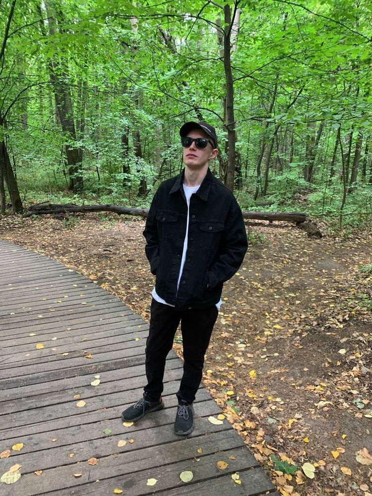  52995393  Damir, 23 ,    