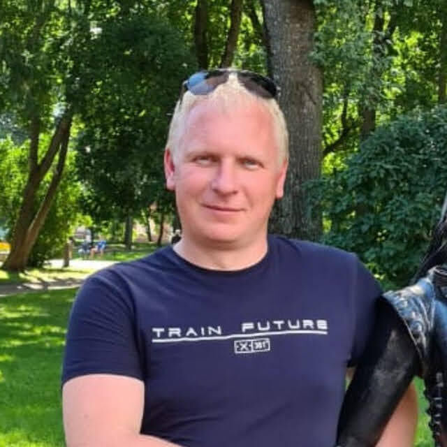  45221173  , 40 ,    -