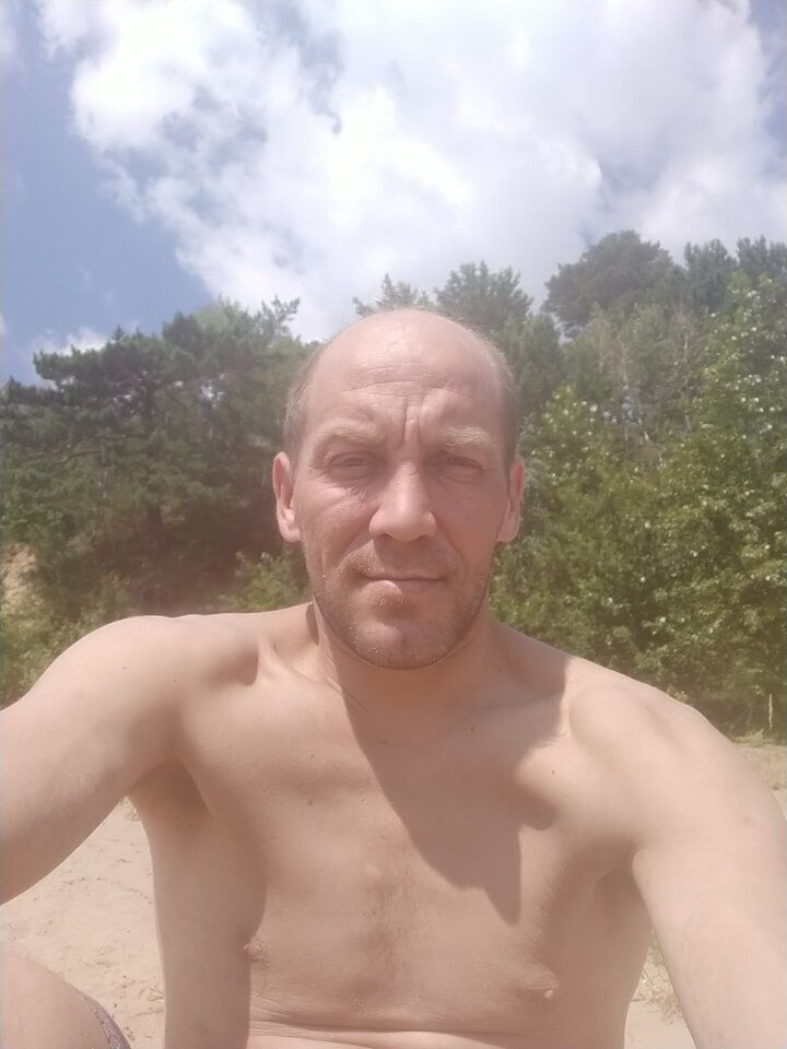  45364843  , 39 ,    