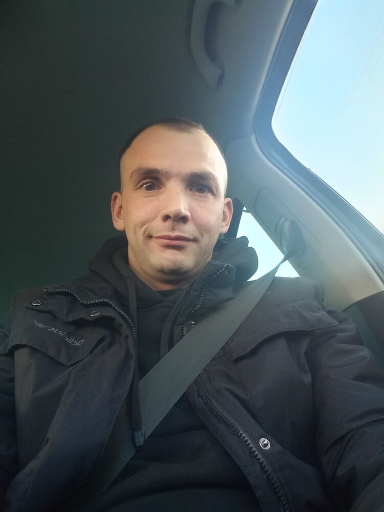  47413443  , 33 ,    