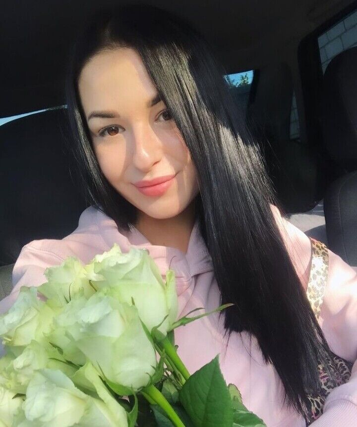  ,   Mari, 22 ,   ,   