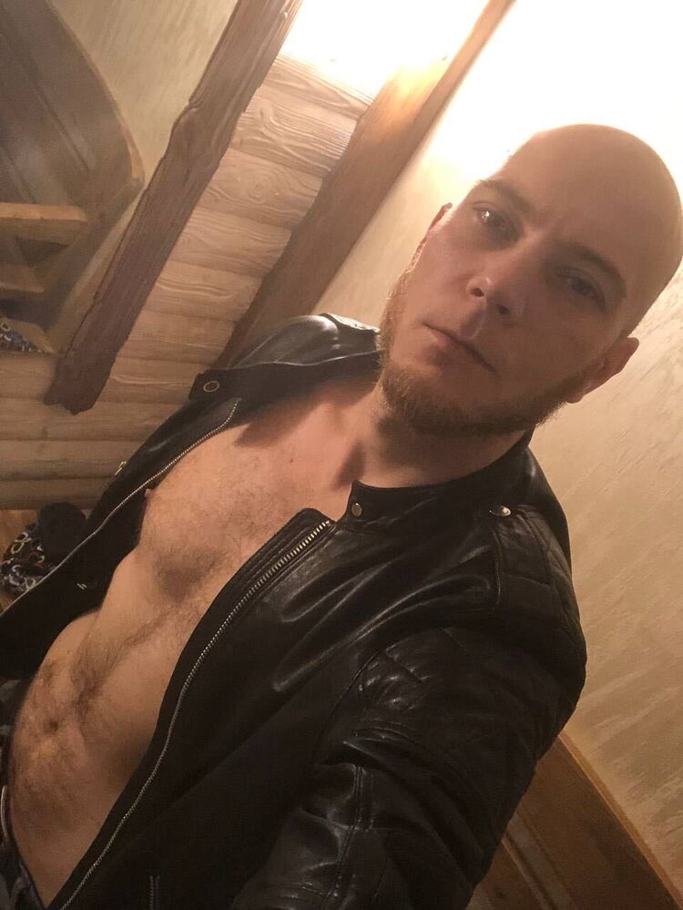  29833573  , 39 ,    