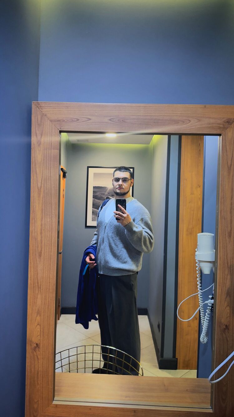  ,   Amir, 20 ,   ,   , c 