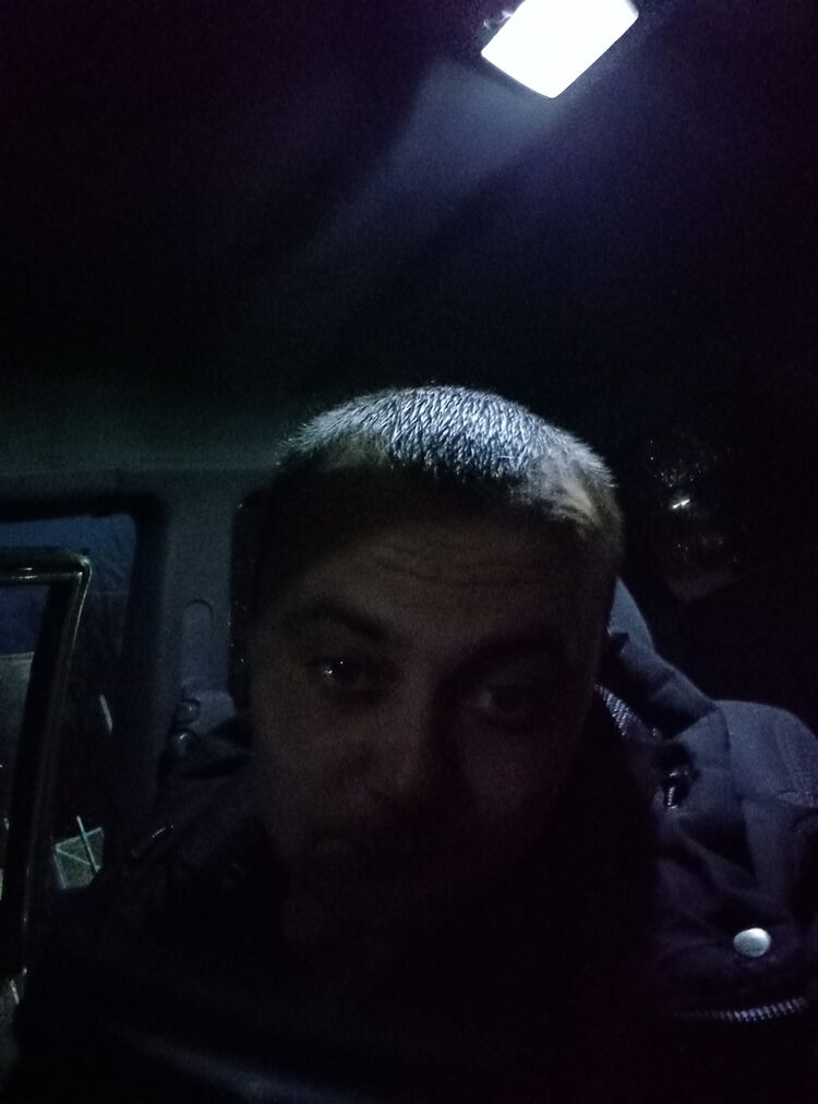  37319053  , 28 ,    