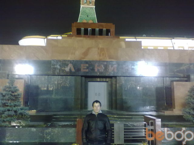  ,   Artur, 39 ,  