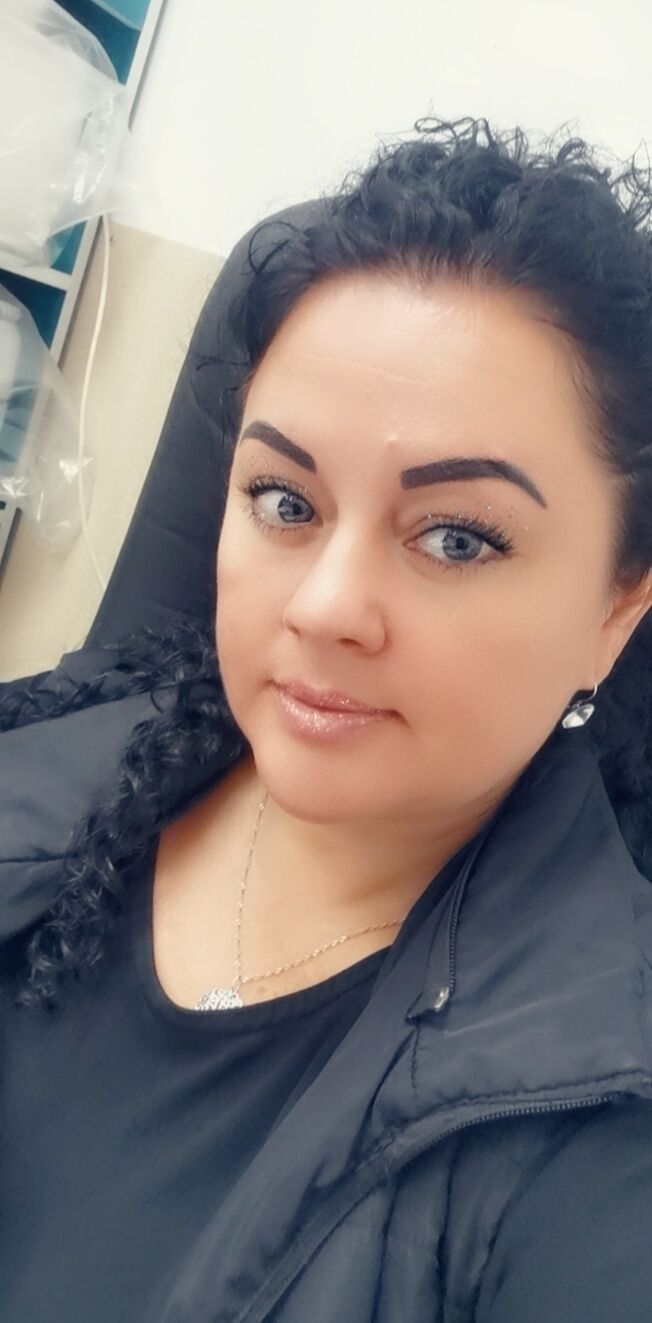  31690943  , 44 ,    