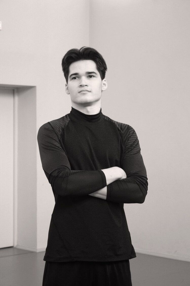  ,   Rustem, 20 ,   ,   , c , 