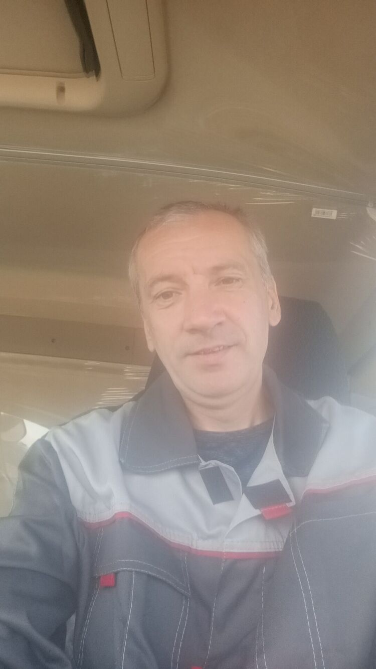  39344693  , 44 ,    