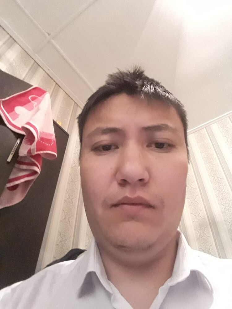  18737703  , 40 ,    