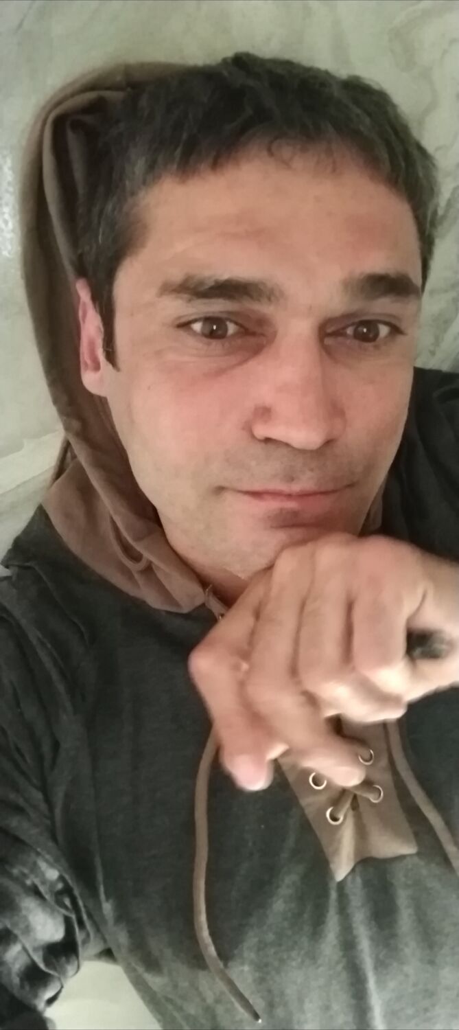  -,   Ruslan, 44 ,   ,   , c 