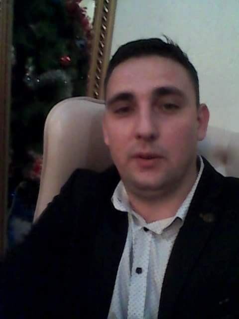  ,   Max, 37 ,   ,   , c 