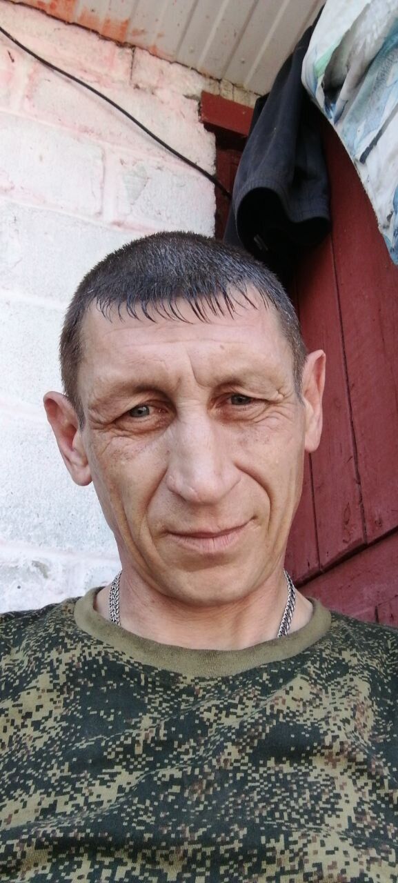  -,   ˸ Z, 44 ,   ,   