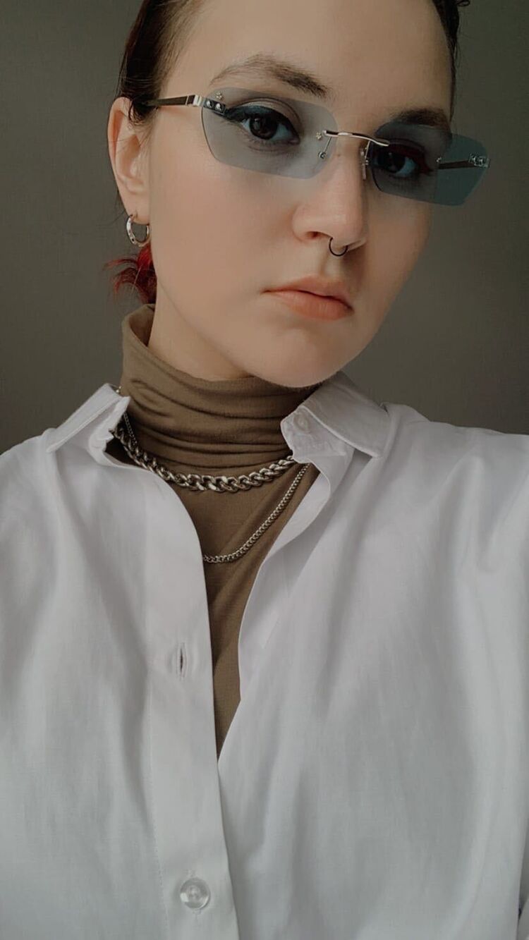  26880553  , 25 ,    -