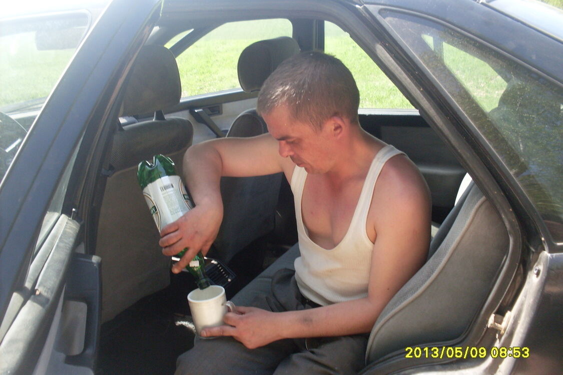  4483963  Andrei, 46 ,    
