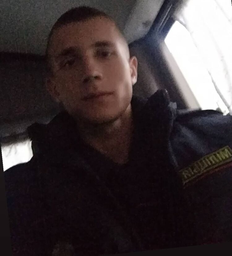  32434953  , 28 ,    
