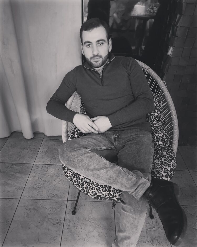  ,   Sargis, 25 ,   ,   