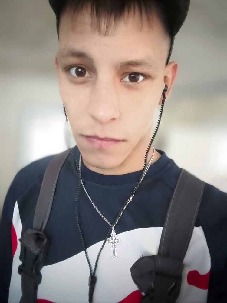  46232273  , 28 ,    