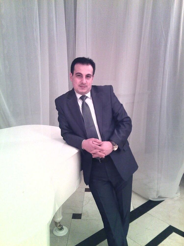  4324283  Mehrab, 50 ,    