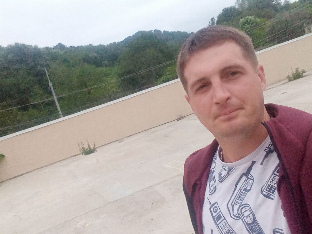 ,   Vladislav, 34 ,     , c 