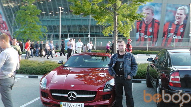  1135133  Stalker20, 49 ,    