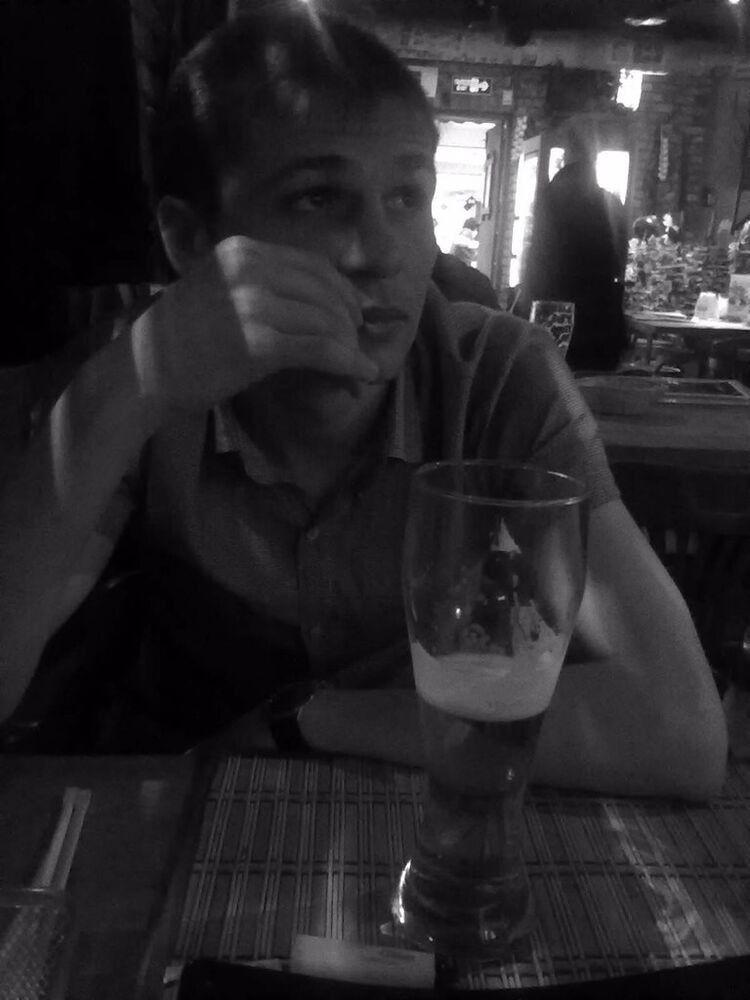  ,   Alex, 40 ,   