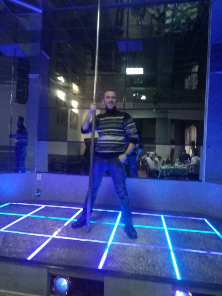  17649603  , 44 ,    