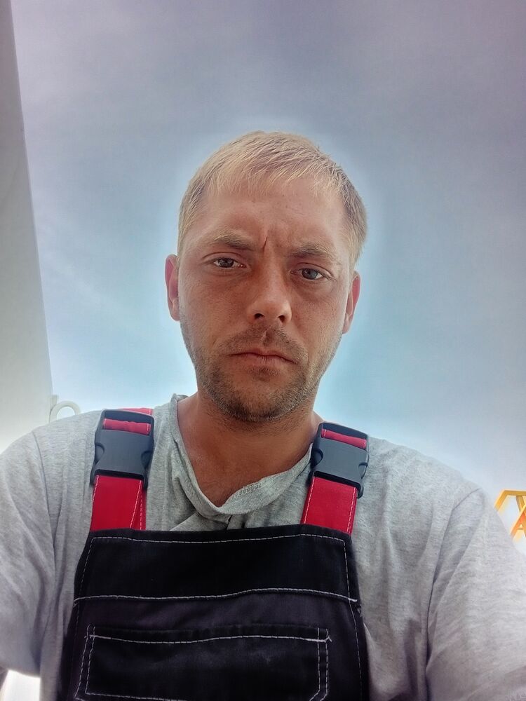  ,   Stepa, 32 ,   ,   , 