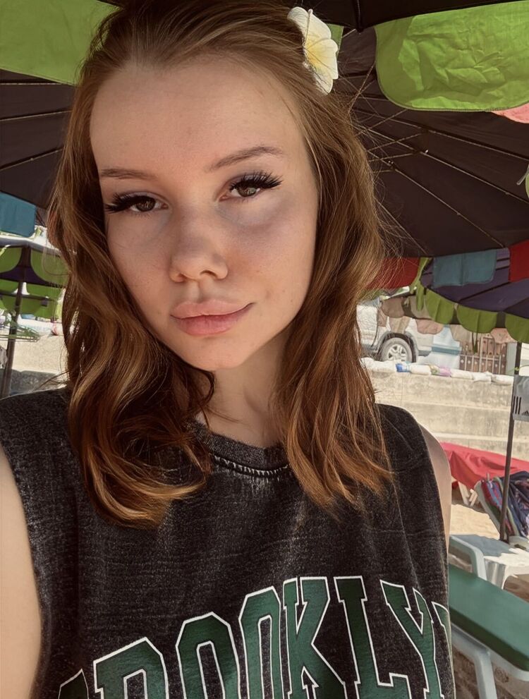 ���� 54454203 ������� �����, 22 ����, ���� ���������� � Ban Phattha Ya