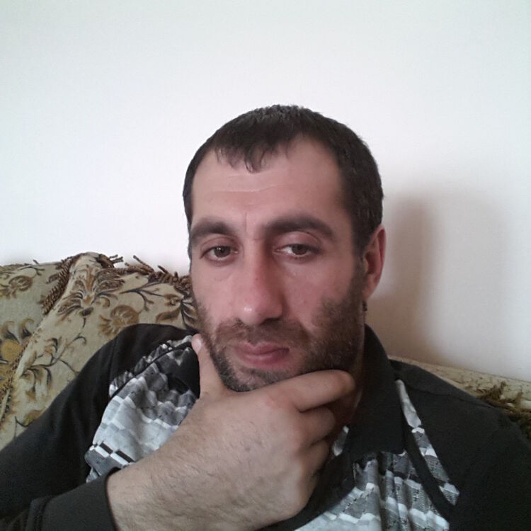  4945843  Vartan4o, 48 ,    