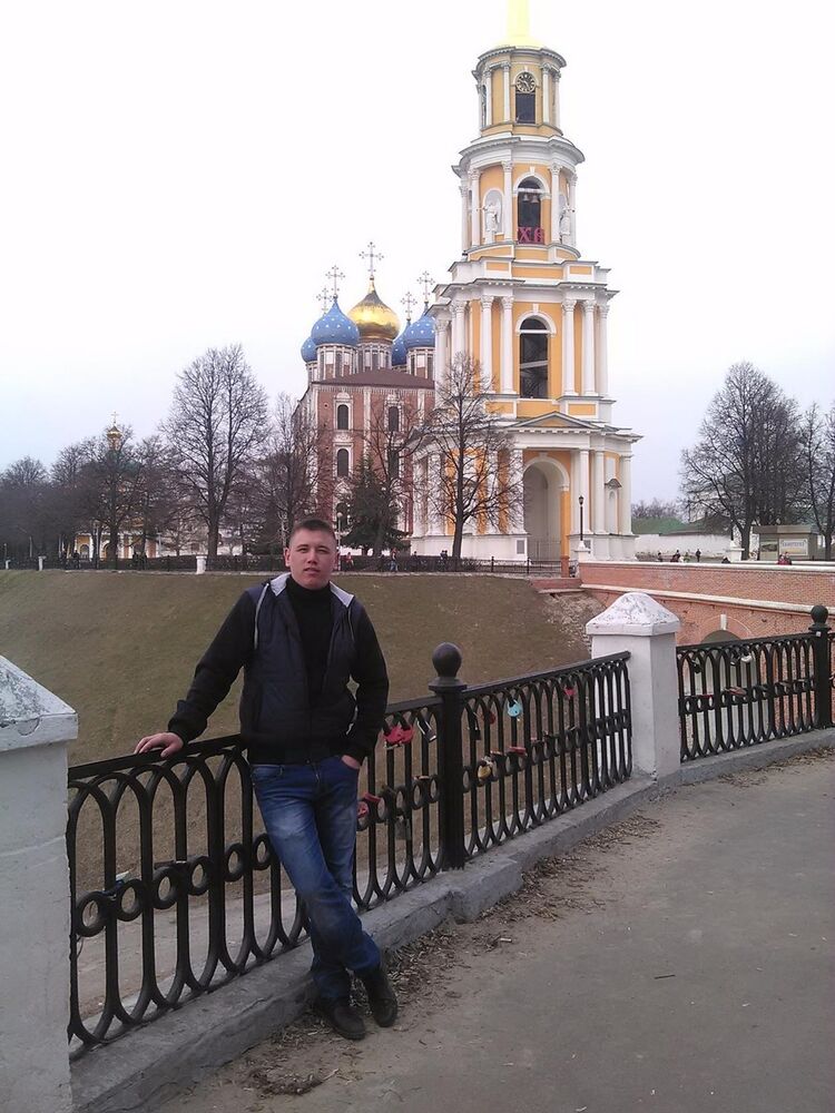 ���� 10422733 ������� �����, 32 ����, ���� ���������� � ������������