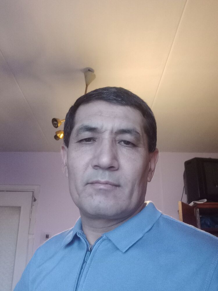   ,   Bakhodir, 44 ,   ,   