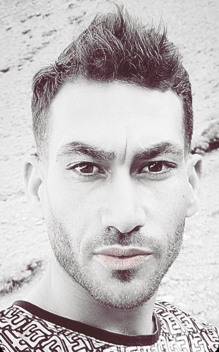  36995193  Sadegh, 28 ,    Baarle-Nassau