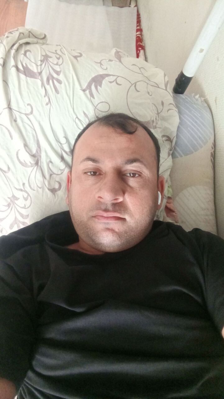  51793803   , 40 ,    