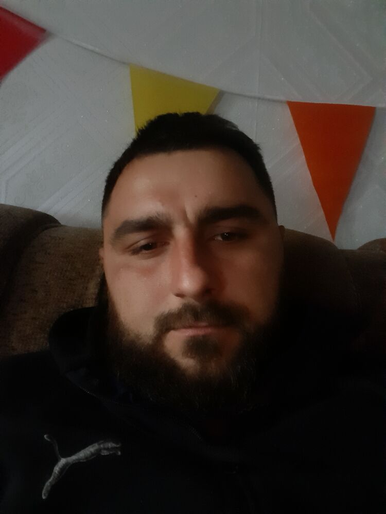  47125203  , 28 ,    