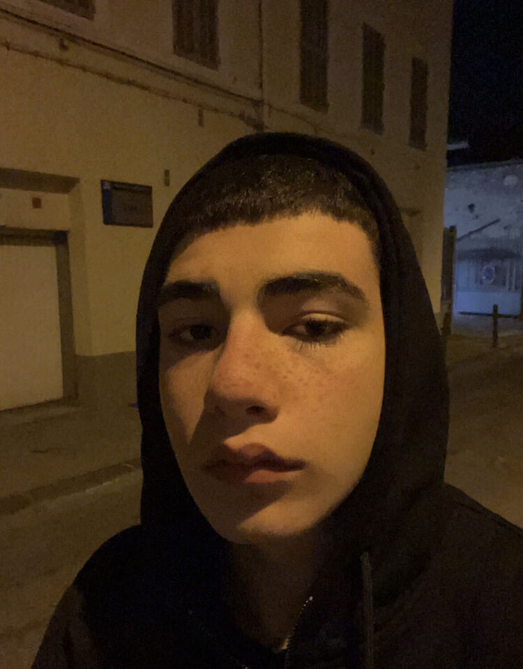  ,   Arman, 23 ,   ,   